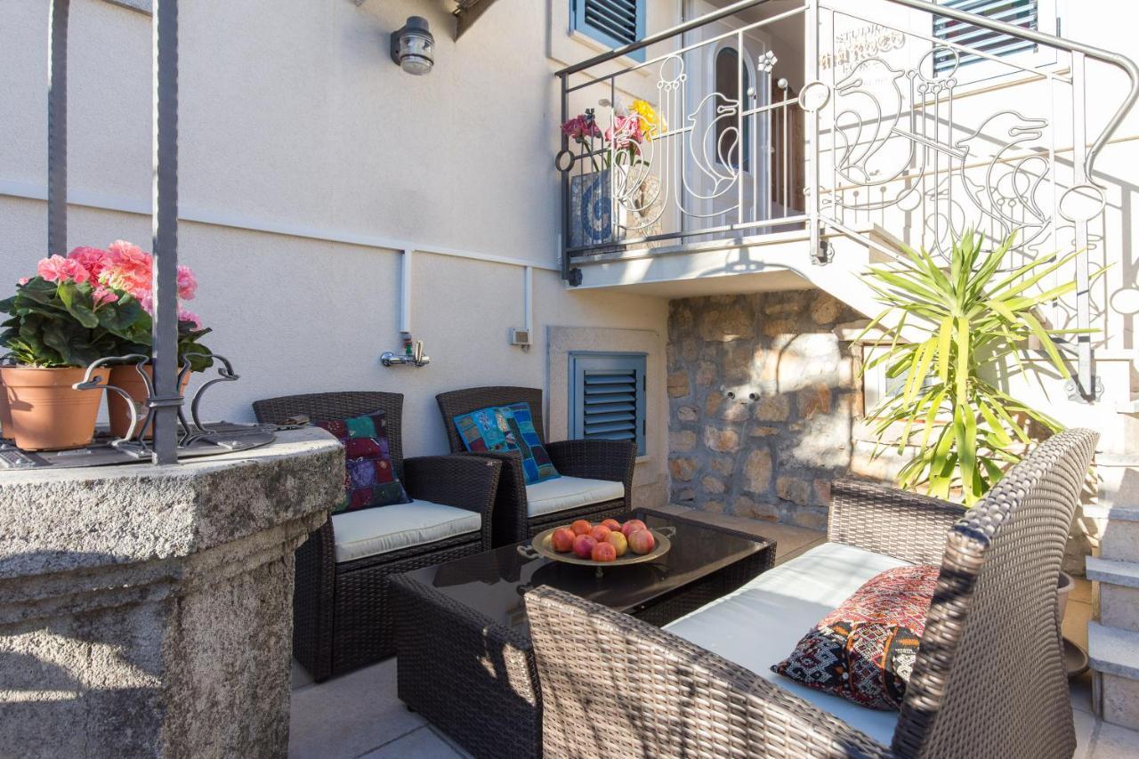Studio Marocco Pinezići Exteriör bild
