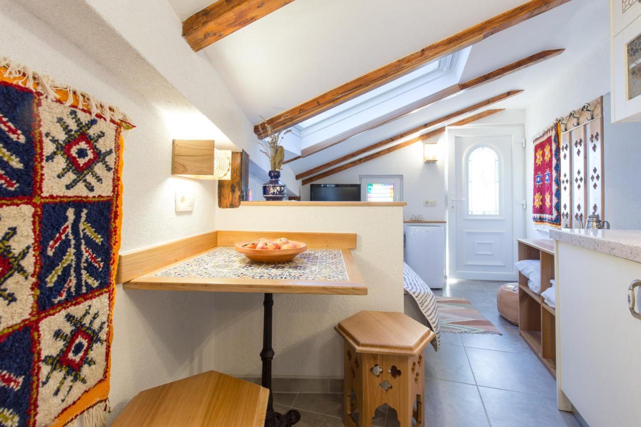Studio Marocco Pinezići Exteriör bild
